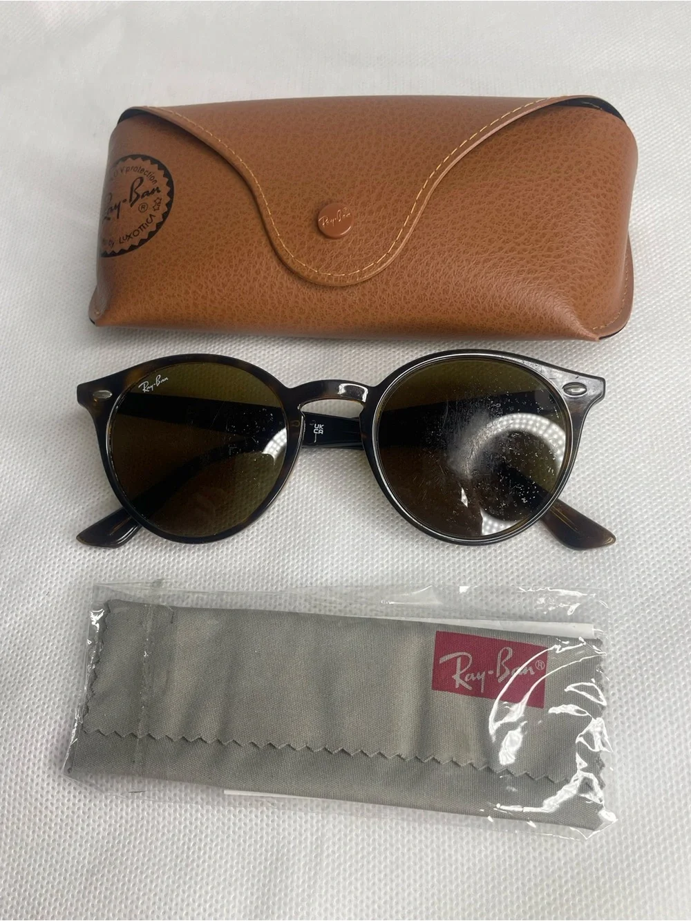 Ray-Ban pictures can